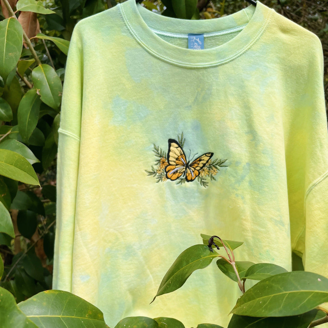 XL Yellow Butterfly Marble Dyed Crewneck