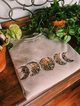 Load image into Gallery viewer, Tan Floral Moon Phase Crewneck
