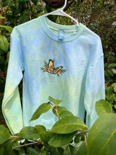 Load image into Gallery viewer, Small Yellow Butterfly Marble Dyed Crewneck
