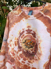 Load image into Gallery viewer, Mush Moon x Geode Dyed Crewneck (2XL)
