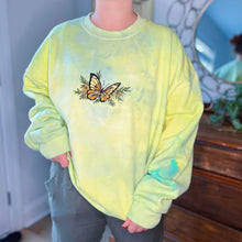 Load image into Gallery viewer, XL Yellow Butterfly Marble Dyed Crewneck
